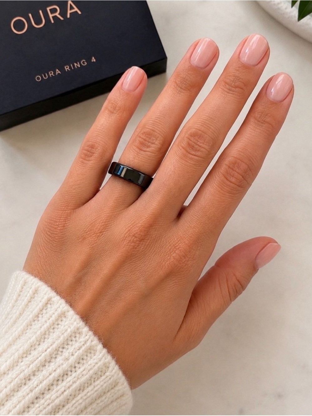 Size 11 Oura Black Polished Smart Ring for Women